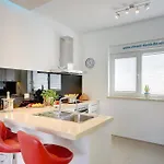 Sky Dream Near Novigrad For 6 Persons With Private Heated Pool - Pet Friendly Villa *