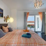 Villa Sky Dream Near Novigrad For 6 Persons With Private Heated Pool - Pet Friendly Bužinija