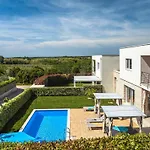 Villa Sky Dream Near Novigrad For 6 Persons With Private Heated Pool - Pet Friendly *
