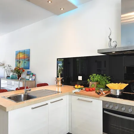 Sky Dream For 8 Persons Near Novigrad Buzinija
