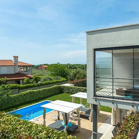 Sky Dream Near Novigrad For 6 Persons With Private Heated Pool - Pet Friendly *